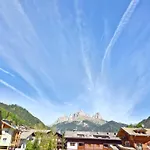 Апартаменти Flora By Ama Val Di Fassa