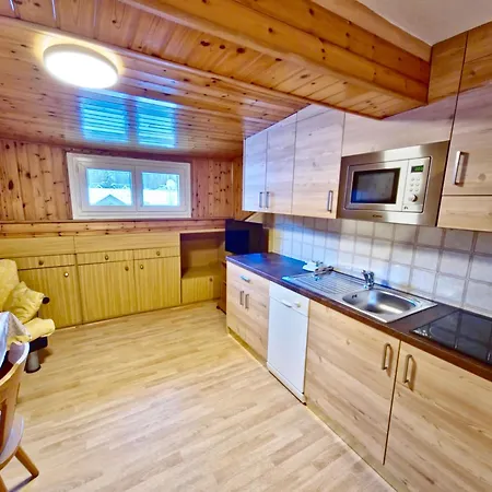 Flora By Ama Val Di Fassa Апартаменти Канацеї