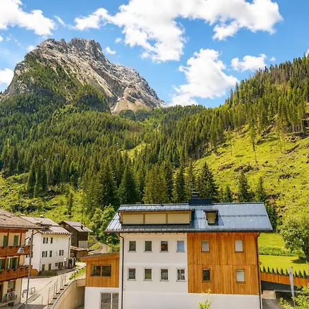 Flora By Ama Val Di Fassa Apartment *